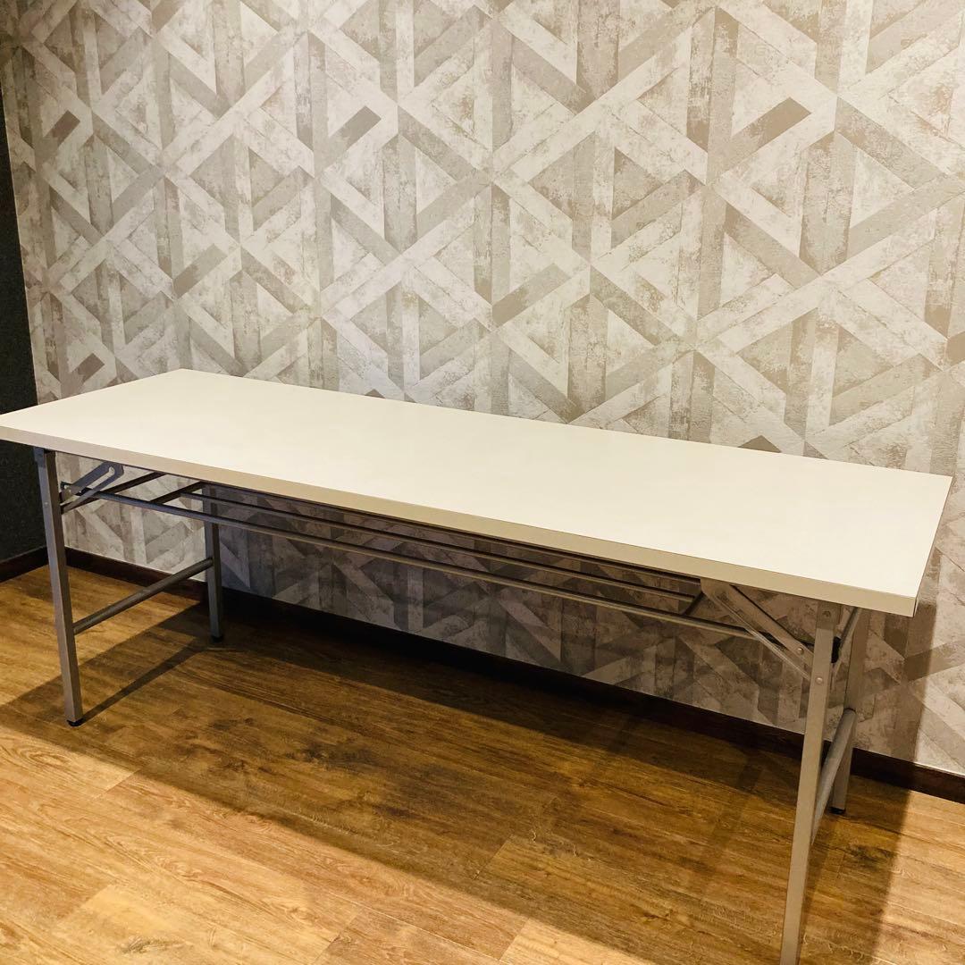 長机　折りたたみ机　テーブル　会議机　フリーマーケット　ホワイト