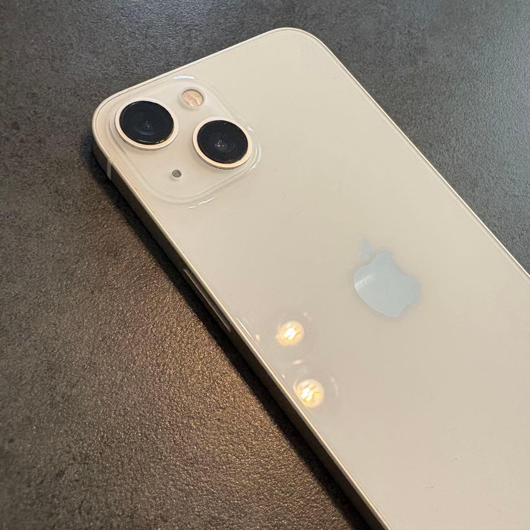 iPhone13 本体 256GB スターライト