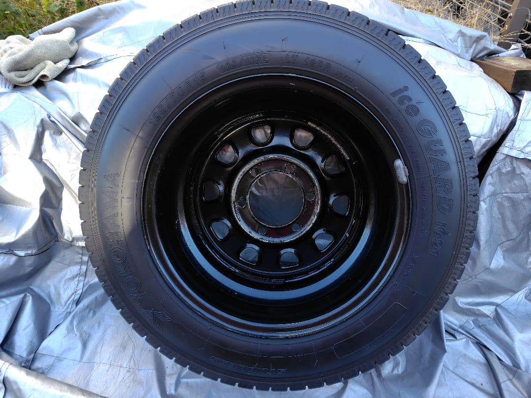 ハイエース/カムロード 16インチ鉄ホイール＋ヨコハマスタッドレス 4本セット