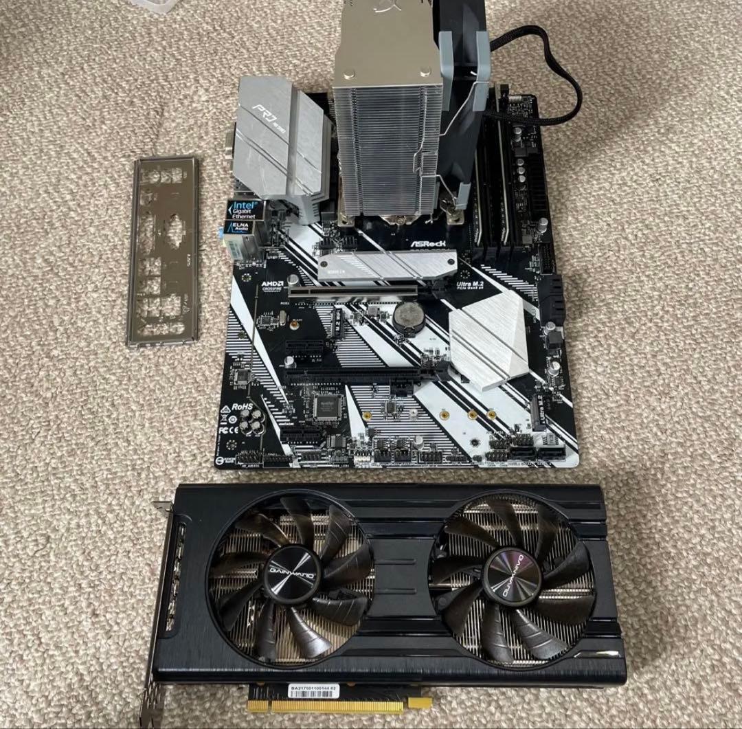 自作pcパーツ　RTX3060 Intel i7-9700 メモリ16GB×2