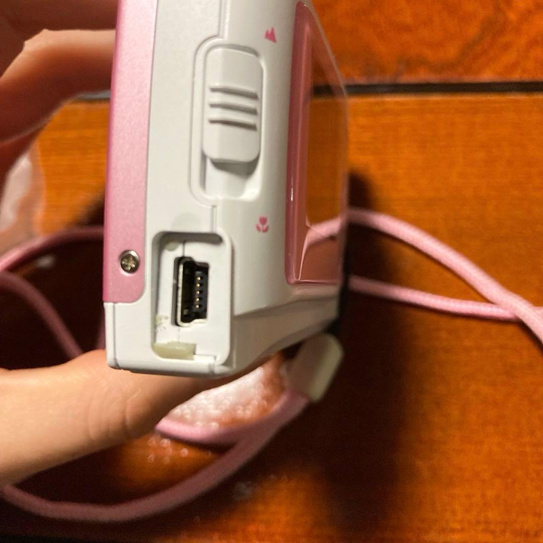 サンリオ　ハローキティ　キティ　デジカメ　デジタルカメラ　AVOX