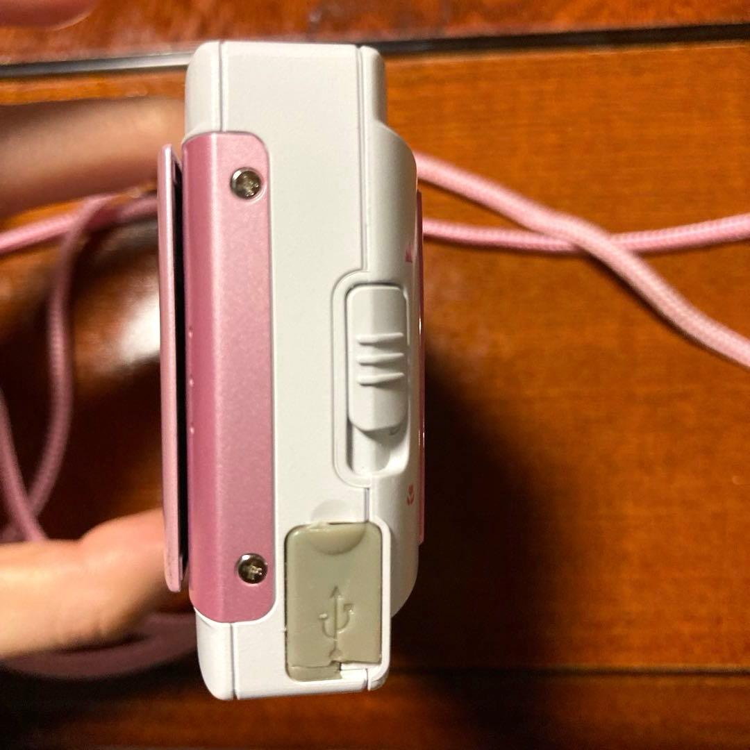 サンリオ　ハローキティ　キティ　デジカメ　デジタルカメラ　AVOX