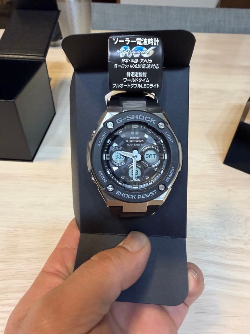 時計 G-SHOCK GST-W300-1AJF