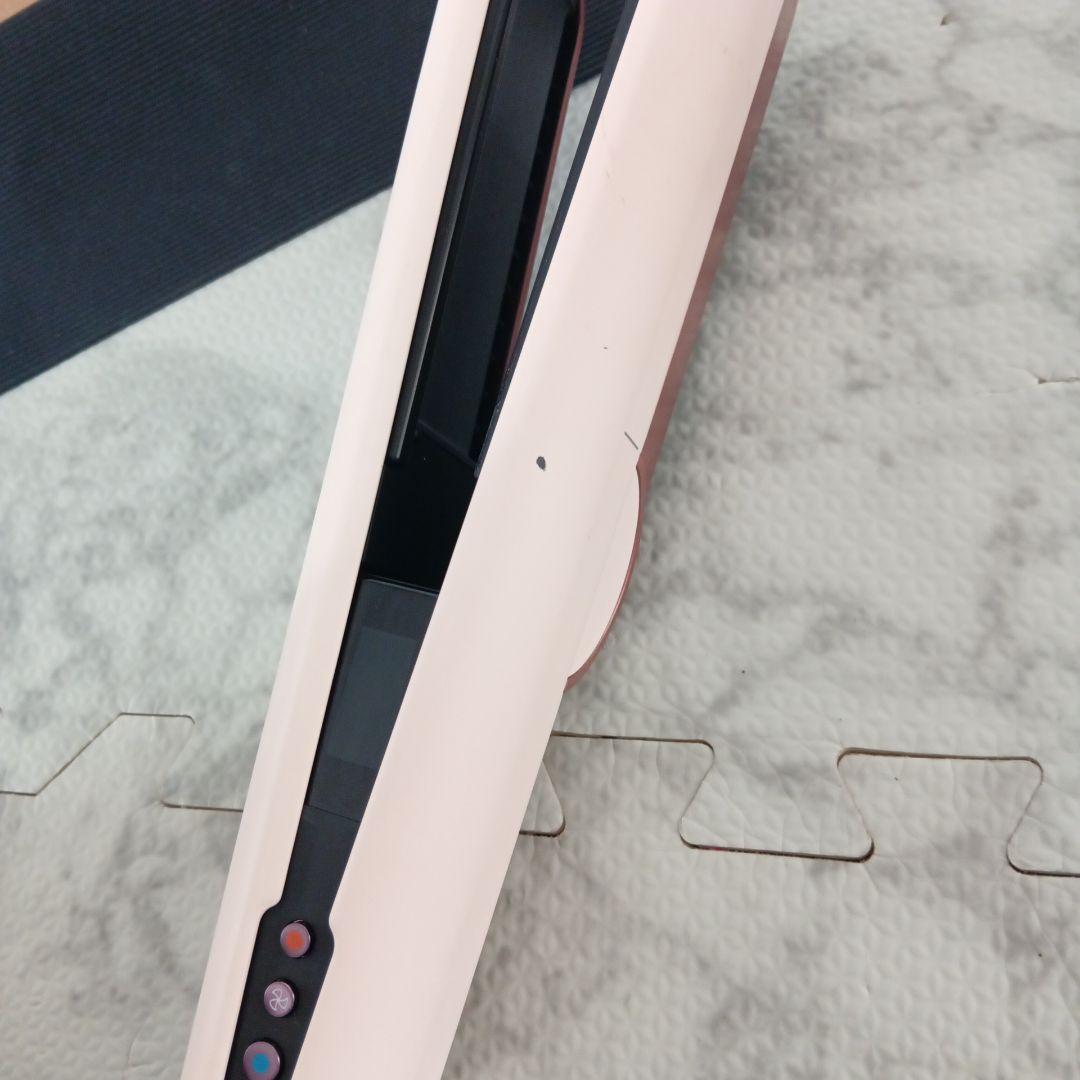 Dyson　airstrait ダイソンエアストレイトナー　ストレート