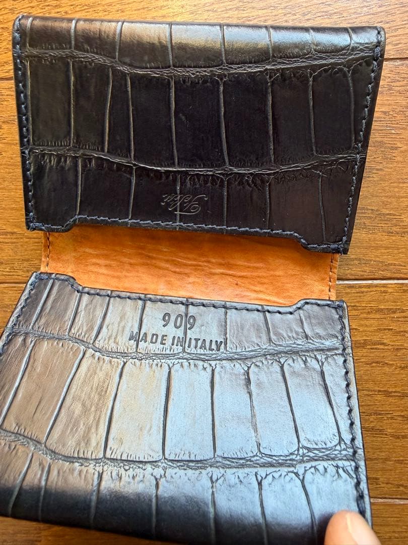 Felisi フェリージ 名刺入れ909 レザー 黒 型押し