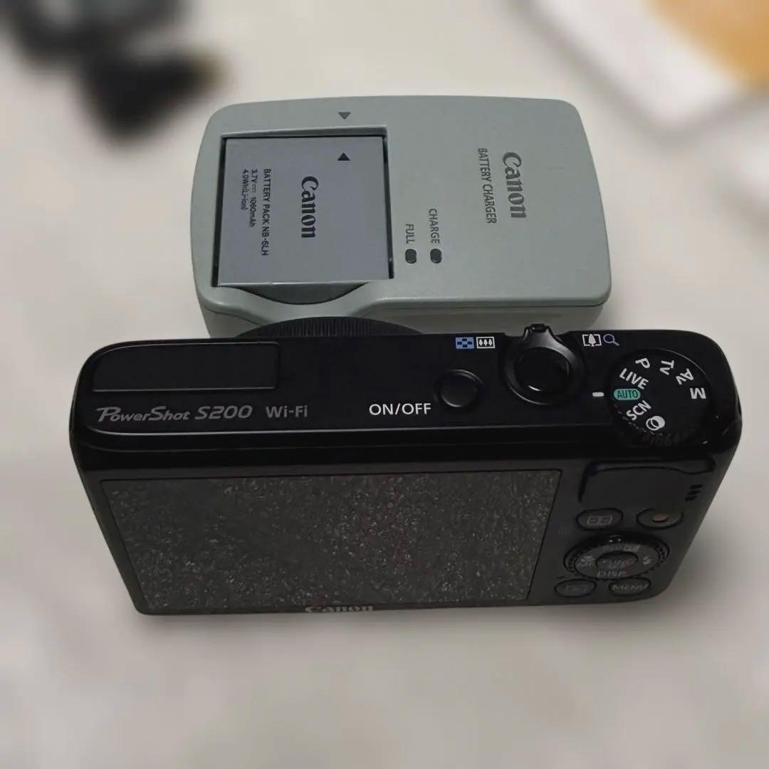 【1回使用の美品】　Canon PowerShot S200