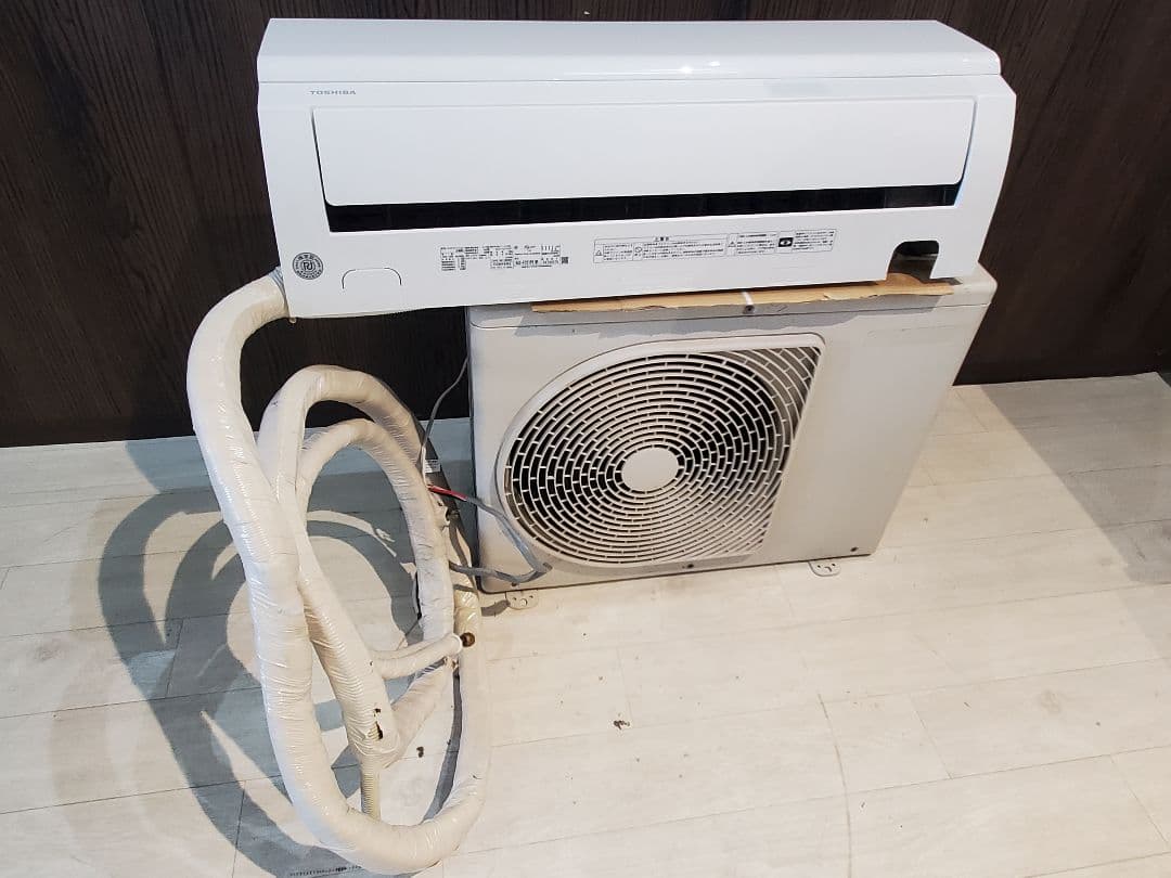 東芝　エアコン　冷暖房　RAS-F221APY 2.2kW 2019年