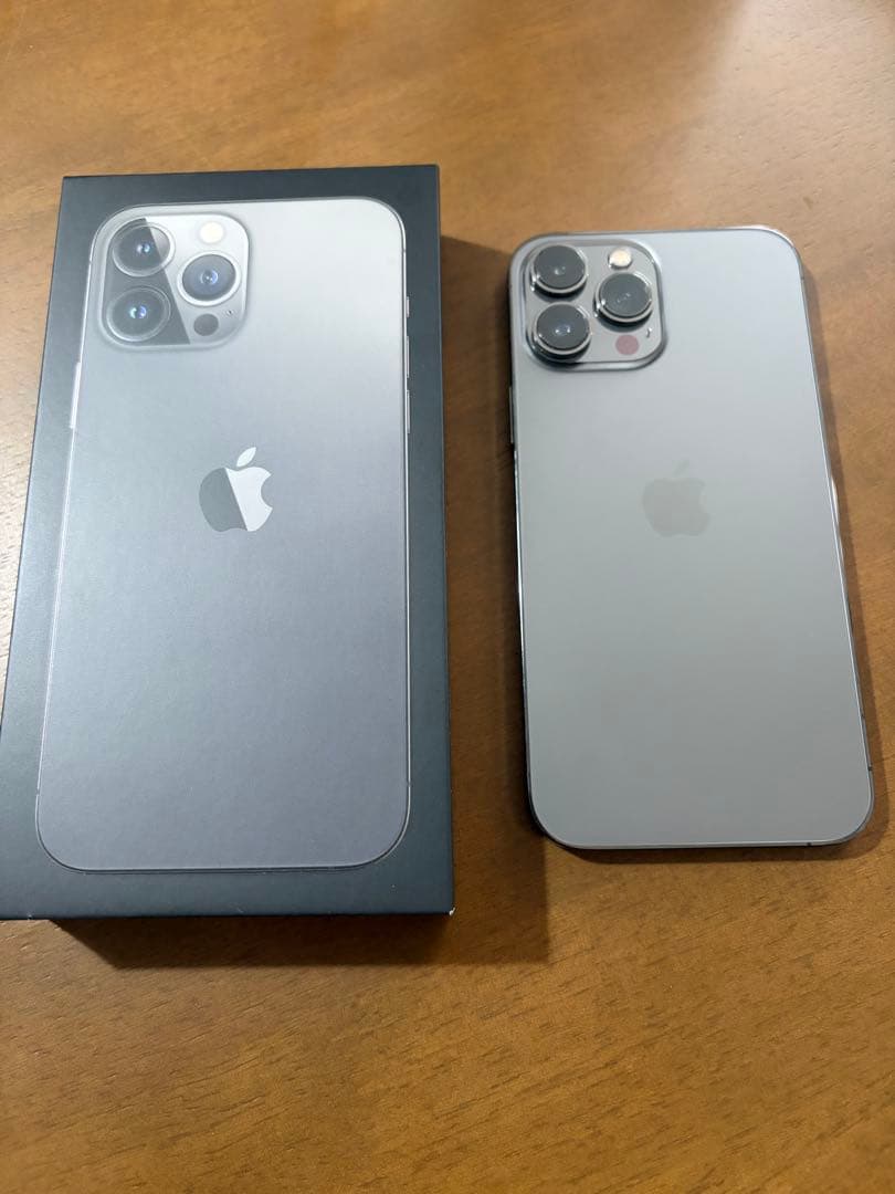 iPhone 13 Pro Max 256GB グラファイト