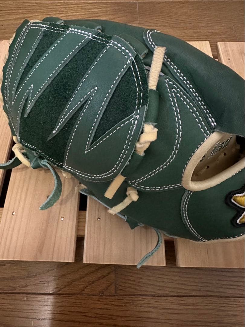 刀グラブ　左投手　硬式