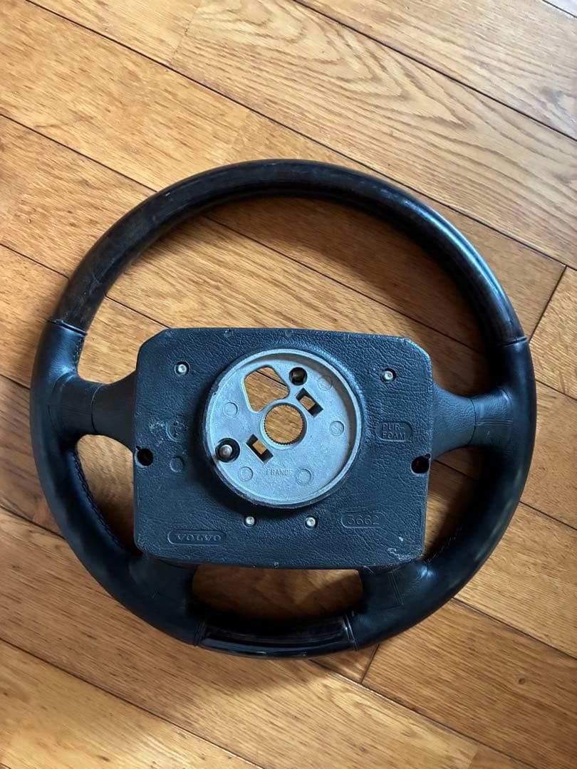 リ*ー様 VOLVO ボルボ　ウッド・レザーコンビハンドル
