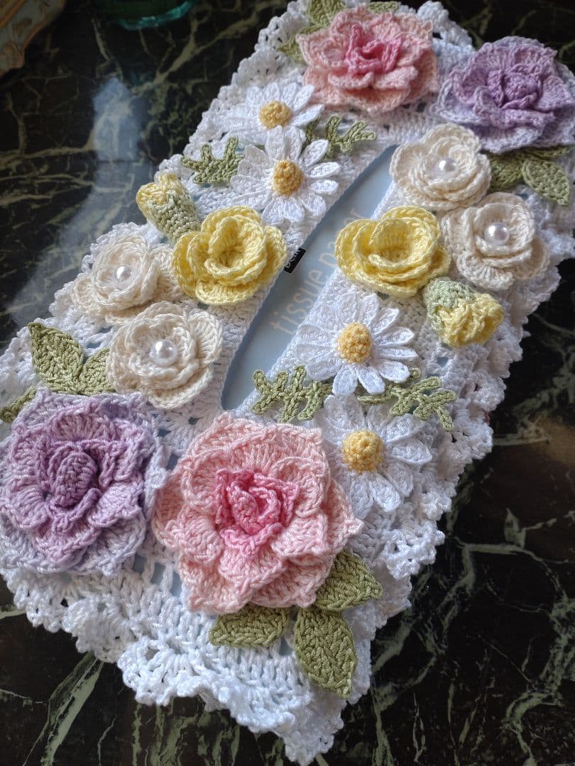 シクラメン様ティッシュボックスカバーかぎ編みインテリア生活道具レース編みドイリー