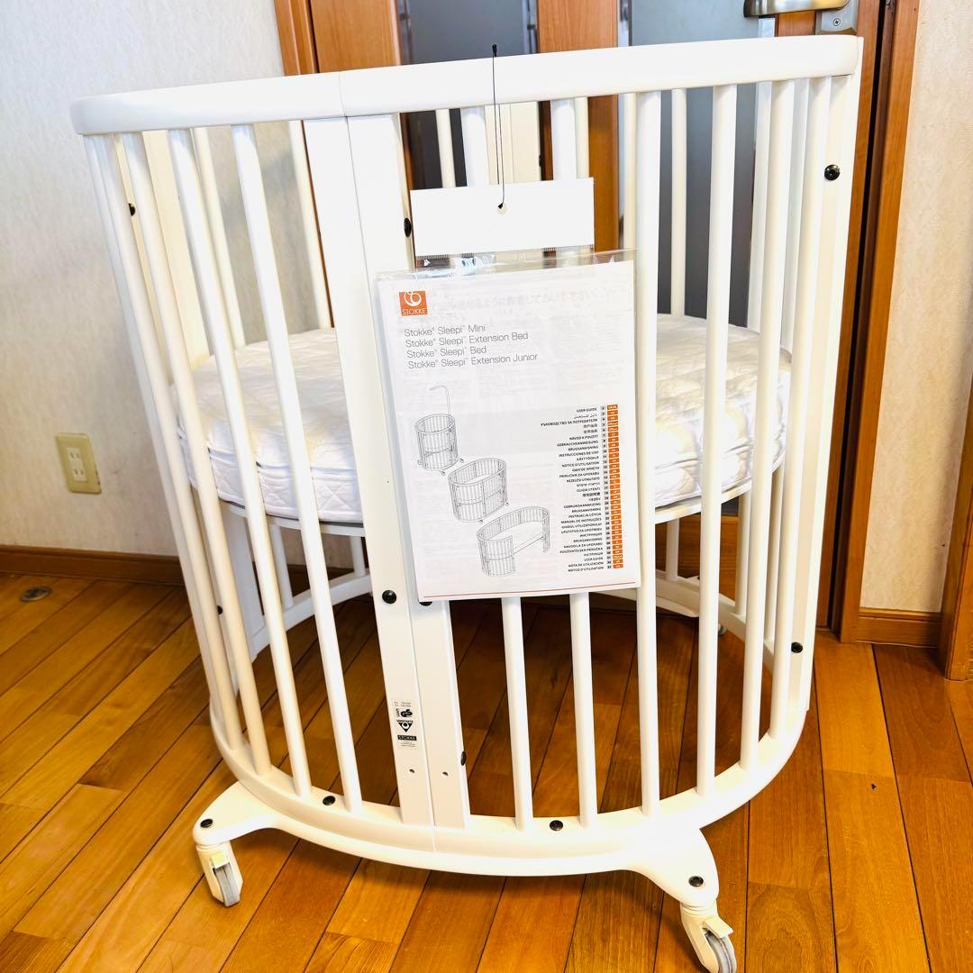 【極美品】スリーピーベッド　ミニベッド　マット２個　新品マット付き