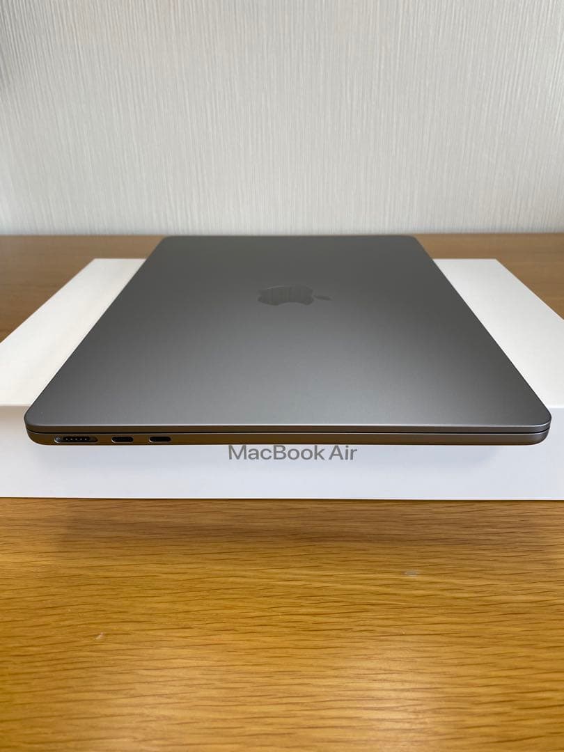 MacBook 本体　新品同様　MacBook Air 2022 M2