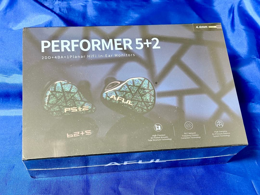 新品・未開封 AFUL PERFORMER 5+2 4.4mm 有線イヤホン