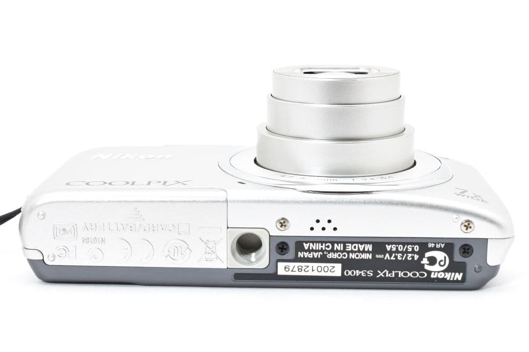 Nikon coolpix S3400 シルバー
