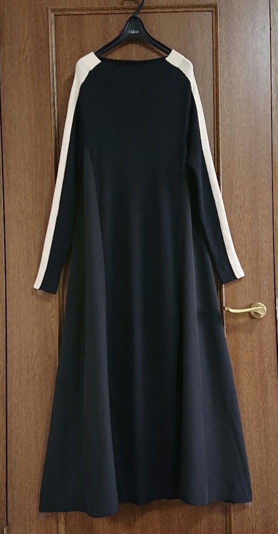 ❨新品❩ Vin 袖配色布帛ドッキングワンピース