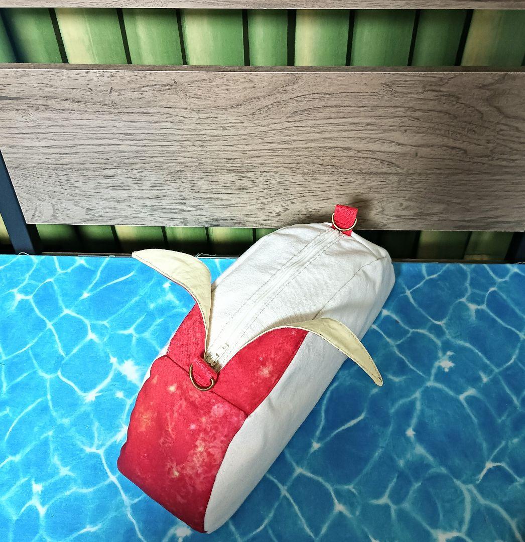 もんちゃんです　りんごバッグ　ウサギりんごバッグ　餃子バッグ