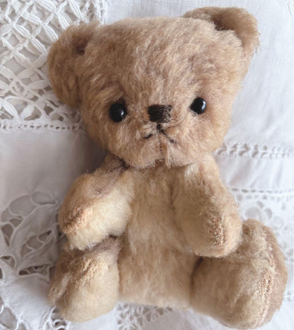 小さい子　ヴィンテージベア　アンティークベア　エプロン付き