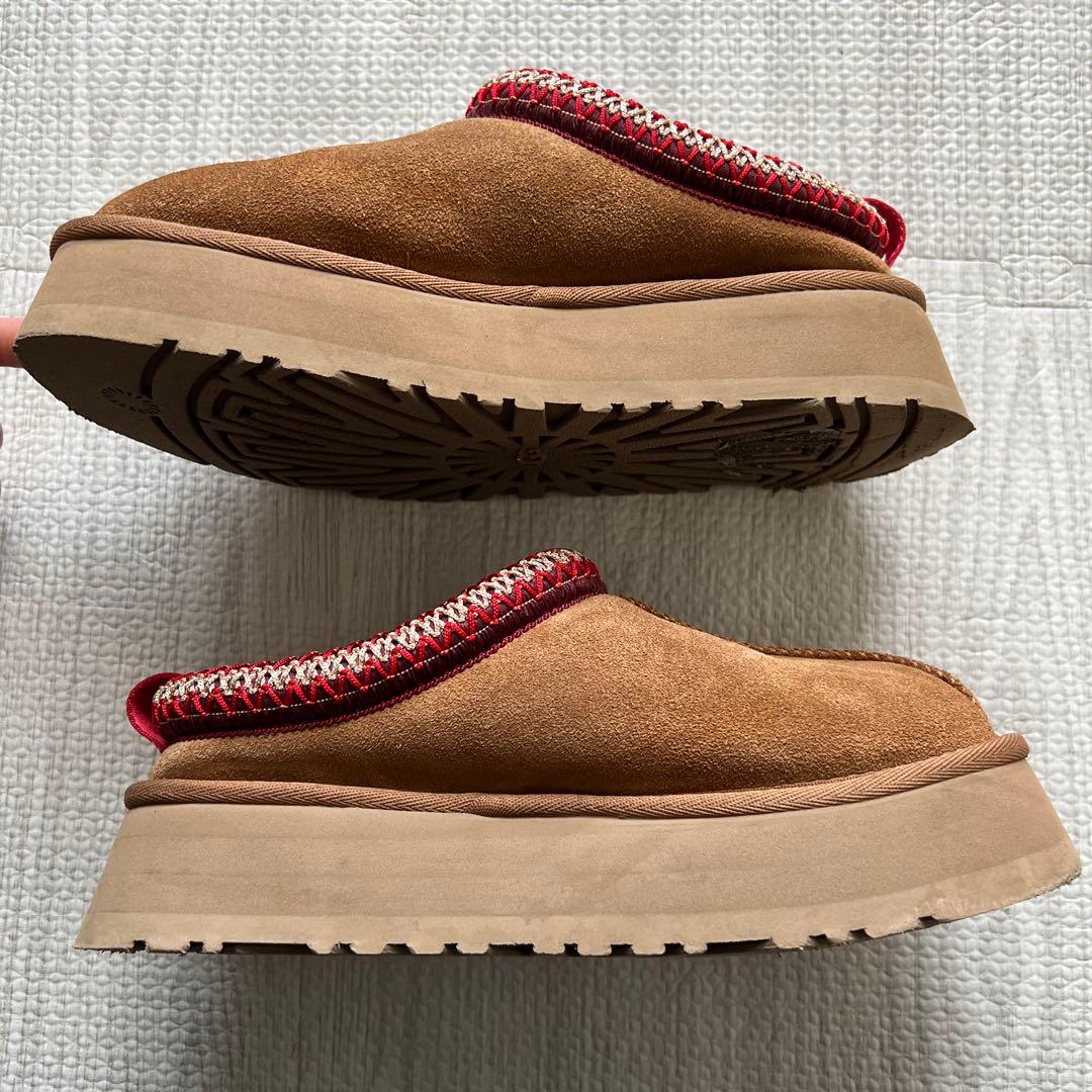 靴 UGG Tazz II 23cm