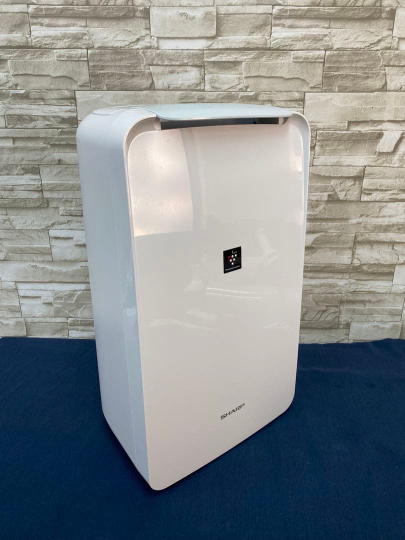 【高年式】25年製 SHARP シャープ　除湿機CV-T71-W