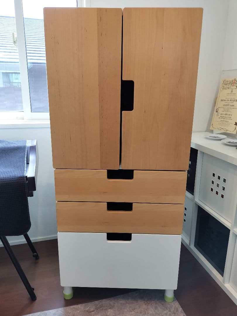 送料込:美品★IKEAイケアStuvaMaladキッズワードローブ※引取は割引