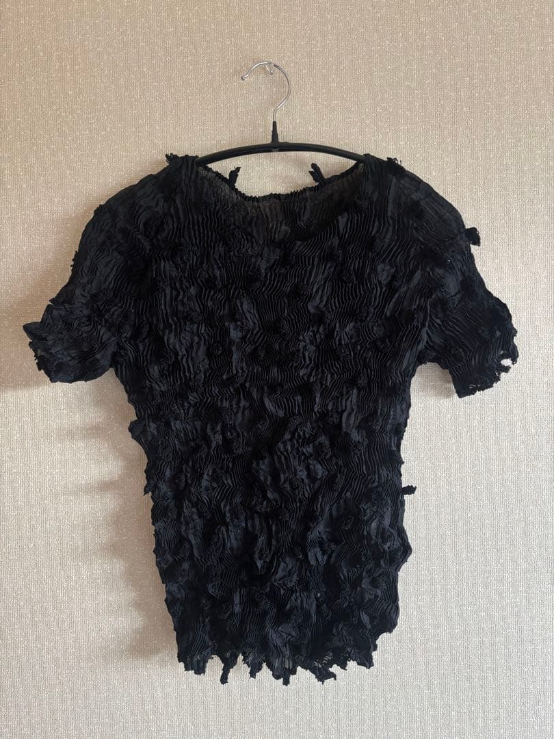 イッセイミヤケ ISSEY MIYAKE トップス