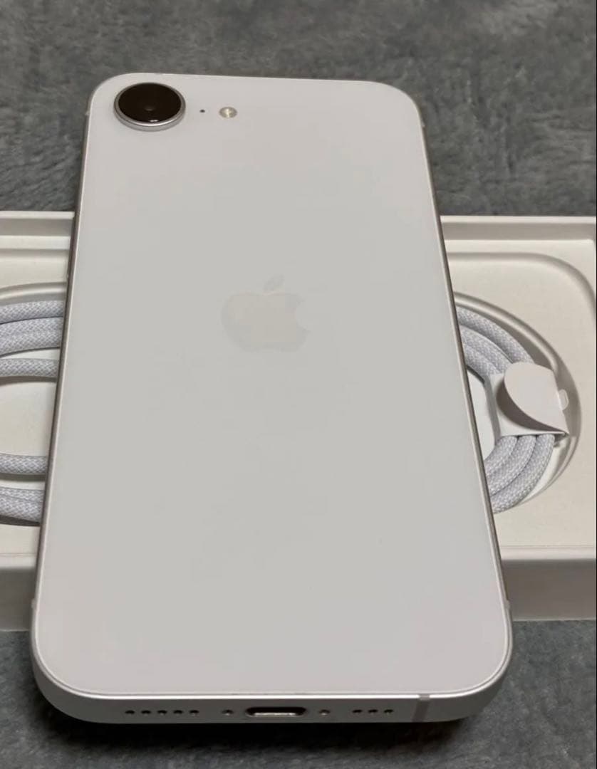 iPhone16e 128GB SIMフリー ホワイト 白 Apple