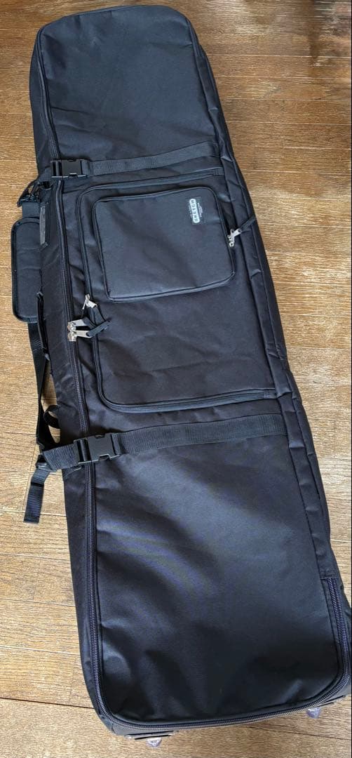 スノーボードバッグ 黒 キャスター付