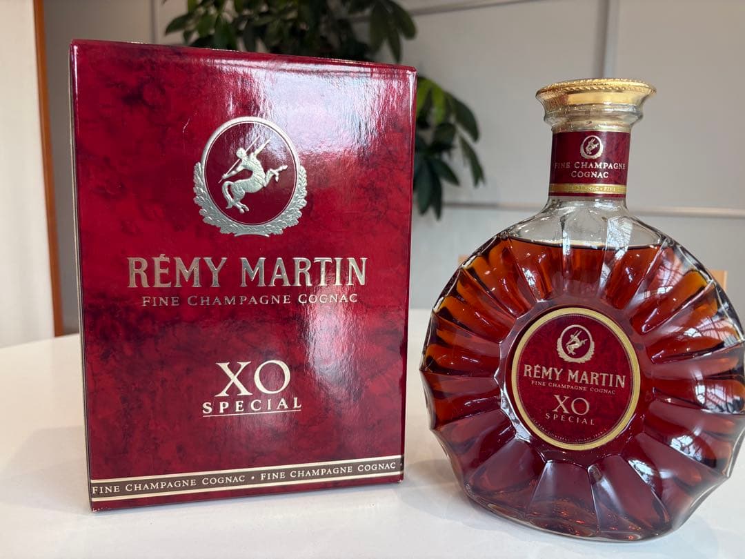 未開栓レミーマルタンXO REMYMARTIN XO SPECIAL 700ml