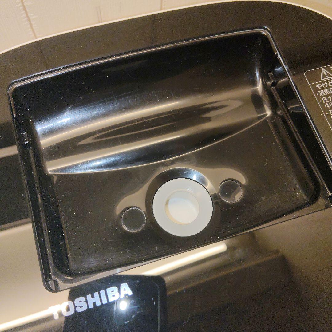 【美品】TOSHIBA 炊飯器 RC-10VWG