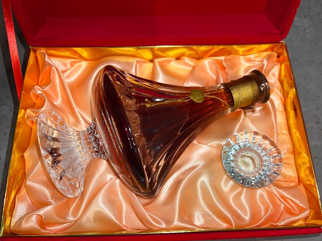 クリスタルデキャンタ　トラディション　スタイル　ブランデー(未開栓)