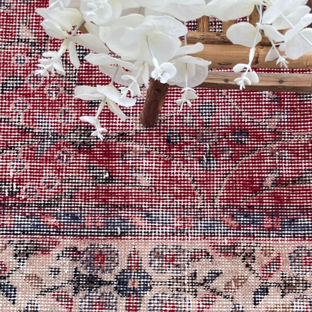 レッド64×222フローラル　ミルキー　ランナー　ロング　トルコヴィンテージラグ