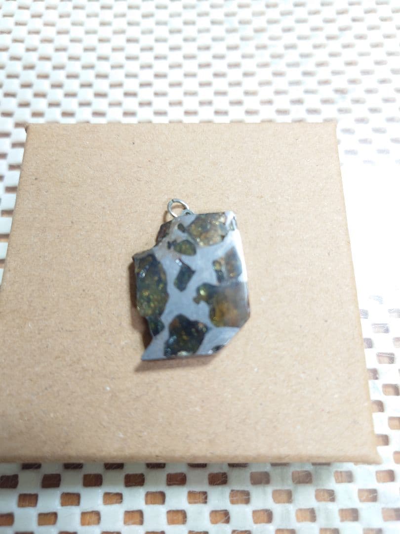 イミラック　ペンダントヘッド