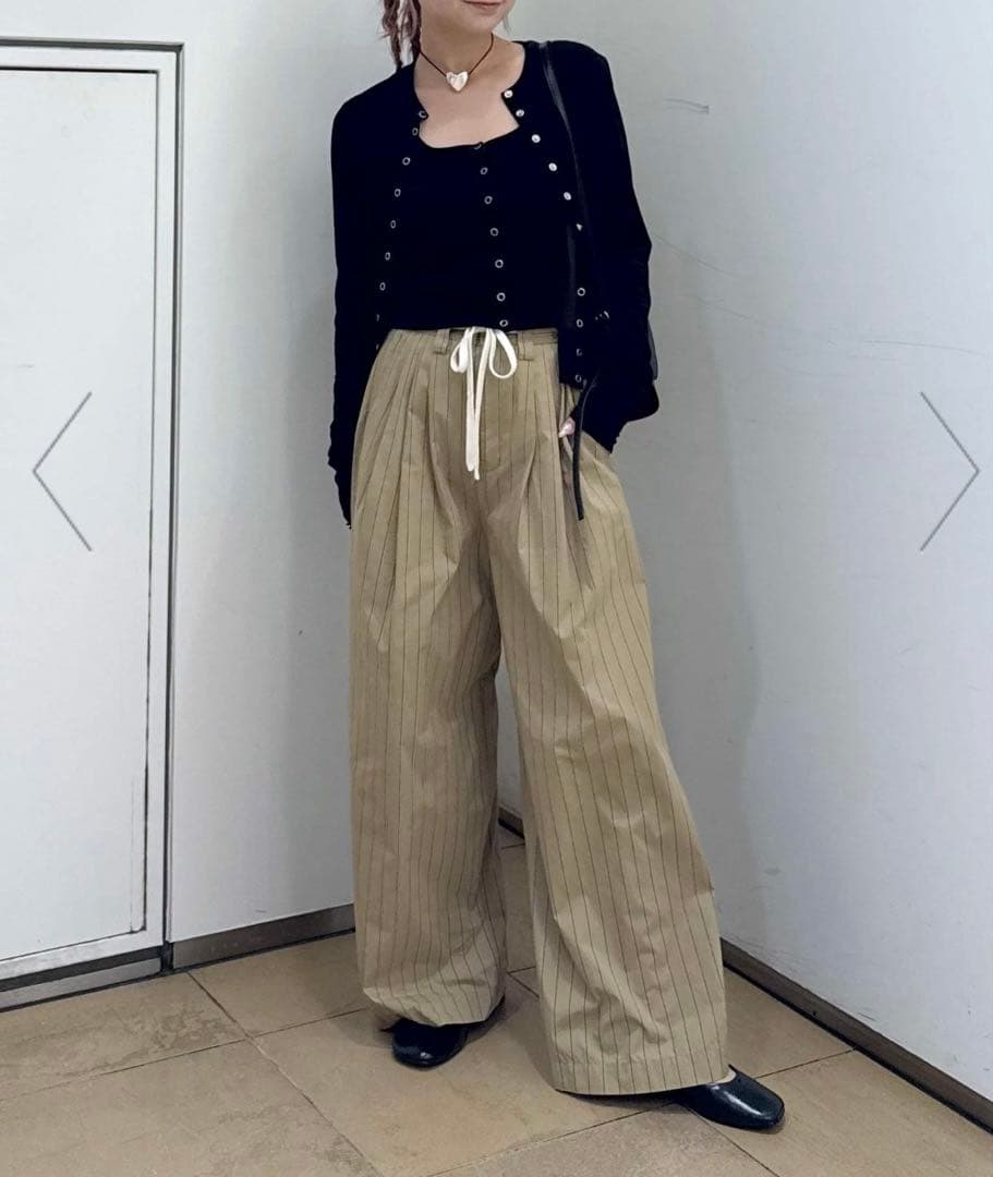 ADAM ET ROPE' / アダムエロペ　ラウンドフラットシューズ