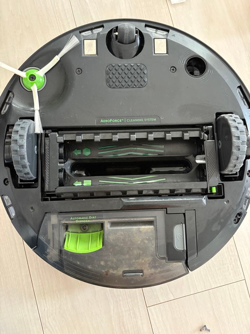 【美品】iRobot Roomba j7+ 本体