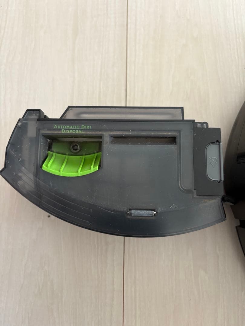 【美品】iRobot Roomba j7+ 本体