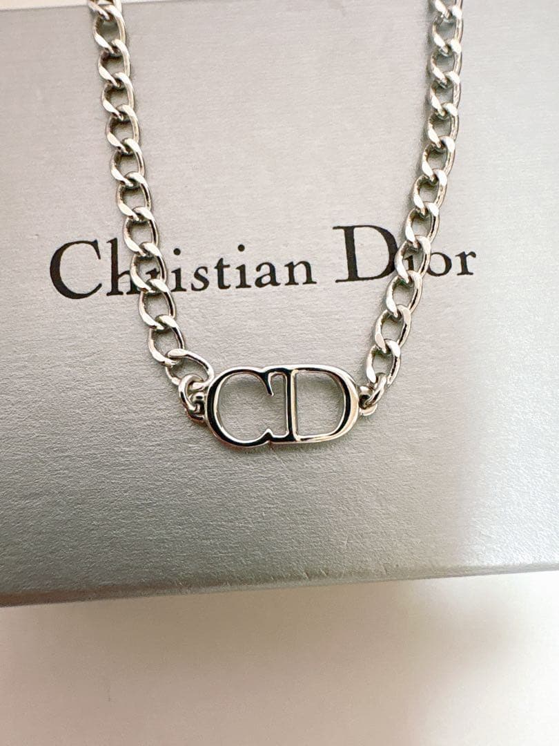 ディオール ヴィンテージ CDロゴ シルバーカラーチェーンネックレス