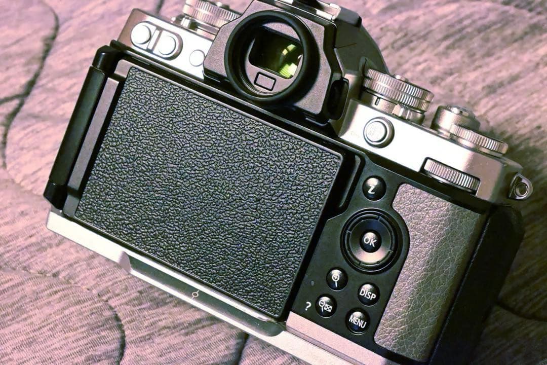 Nikon Z fc 16-50 VR レンズキットショット数6062