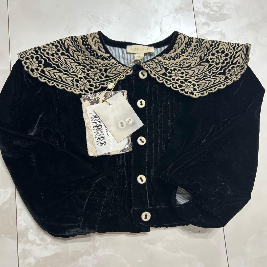 【期間限定値下げ】bonjour diary CROP SHIRT 4y