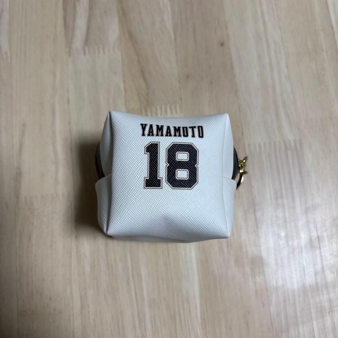 オリックスバファローズ　山本由伸　ユニフォーム