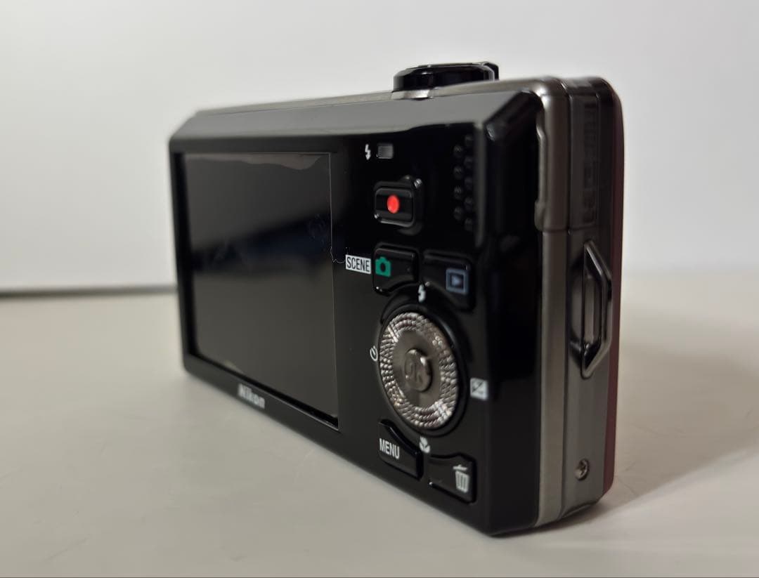 Nikon クールピクスS6000 7倍光学ズーム　used