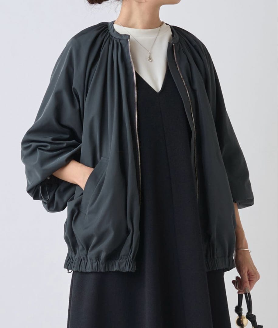 BEARDSLEY ビアズリー　ギャザーブルゾン グレー