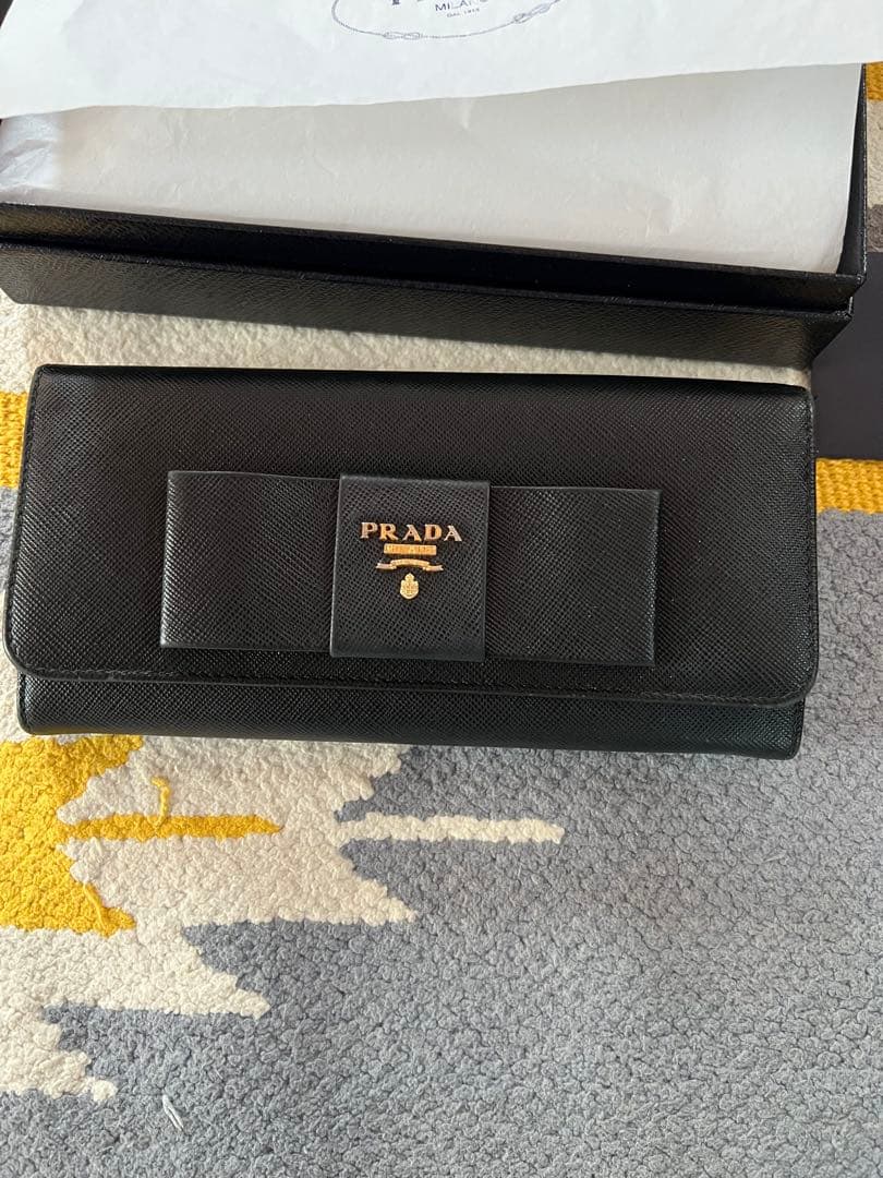 PRADA サフィアーノレザー 長財布 ブラック
