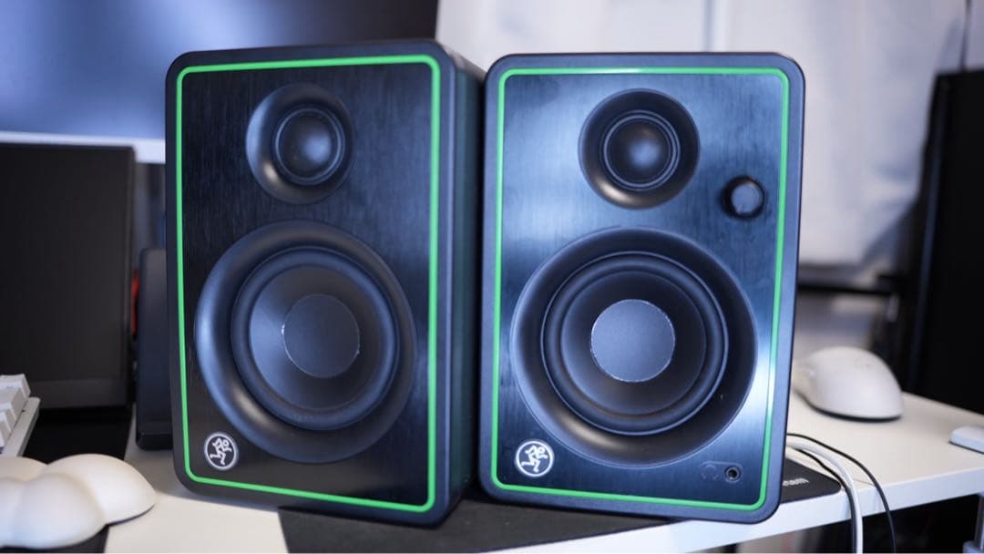 Mackie CR3-XBT モニタースピーカー