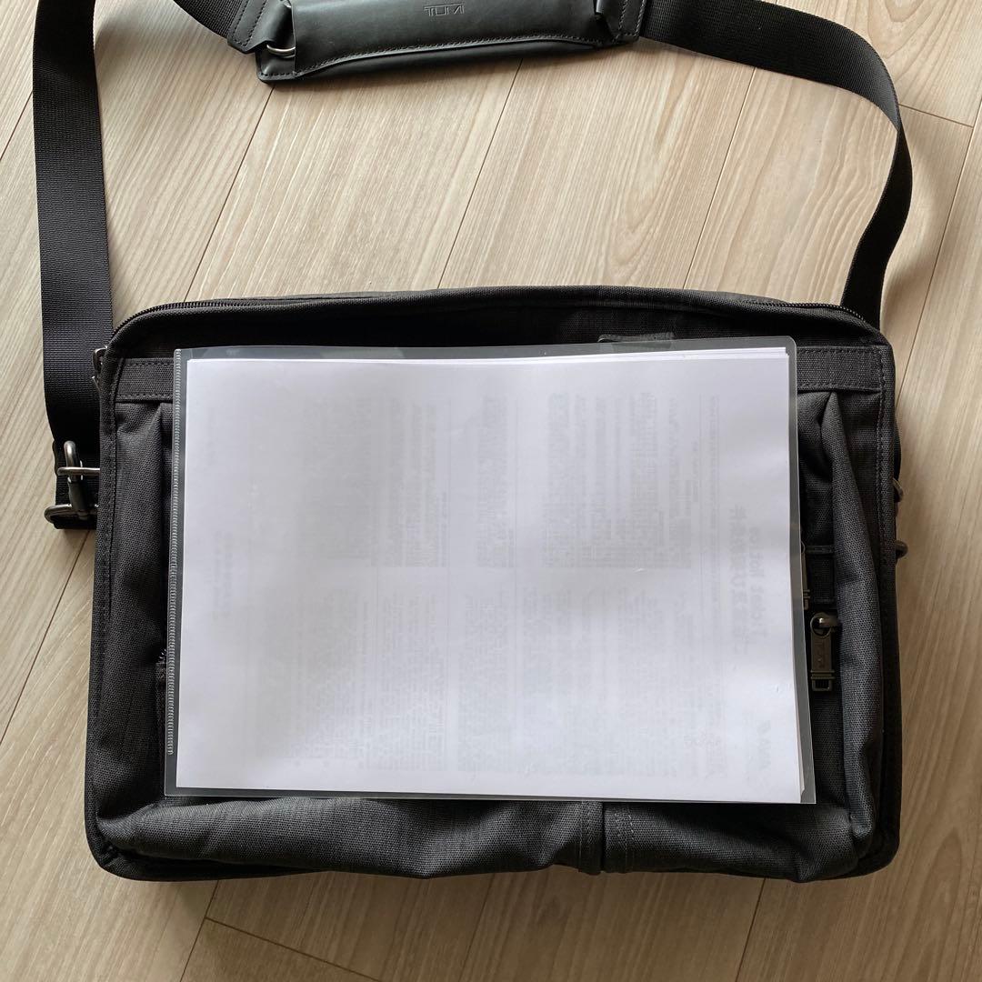 TUMI ブラック バッグ(米国購入)
