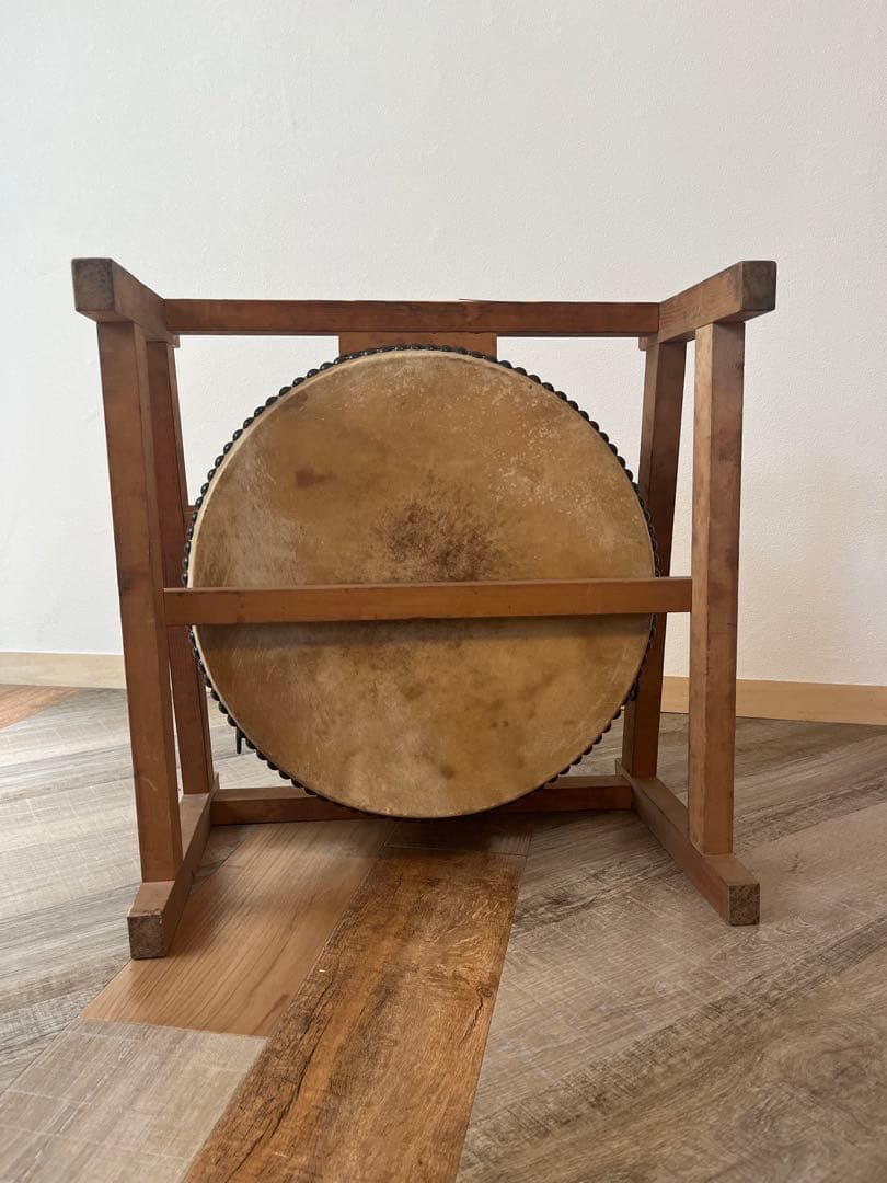 和太鼓　平胴太鼓　面1尺4寸　胴6寸　台付