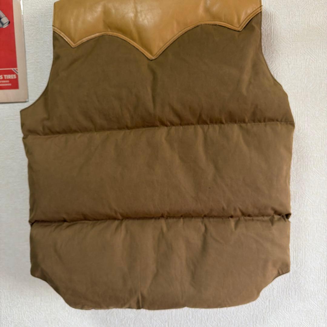 極美品　ロッキーマウンテン　ダウンベスト　オリーブ　ベージュ　コーデュロイ　42