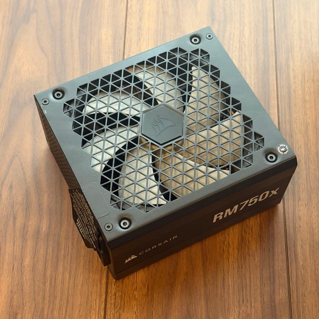Corsair RM750x 美品