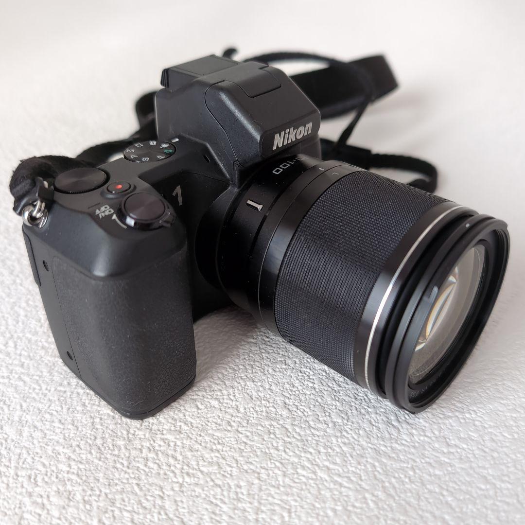 NIKON 1 V2 10-100ズームレンズ付き　ジャンク品
