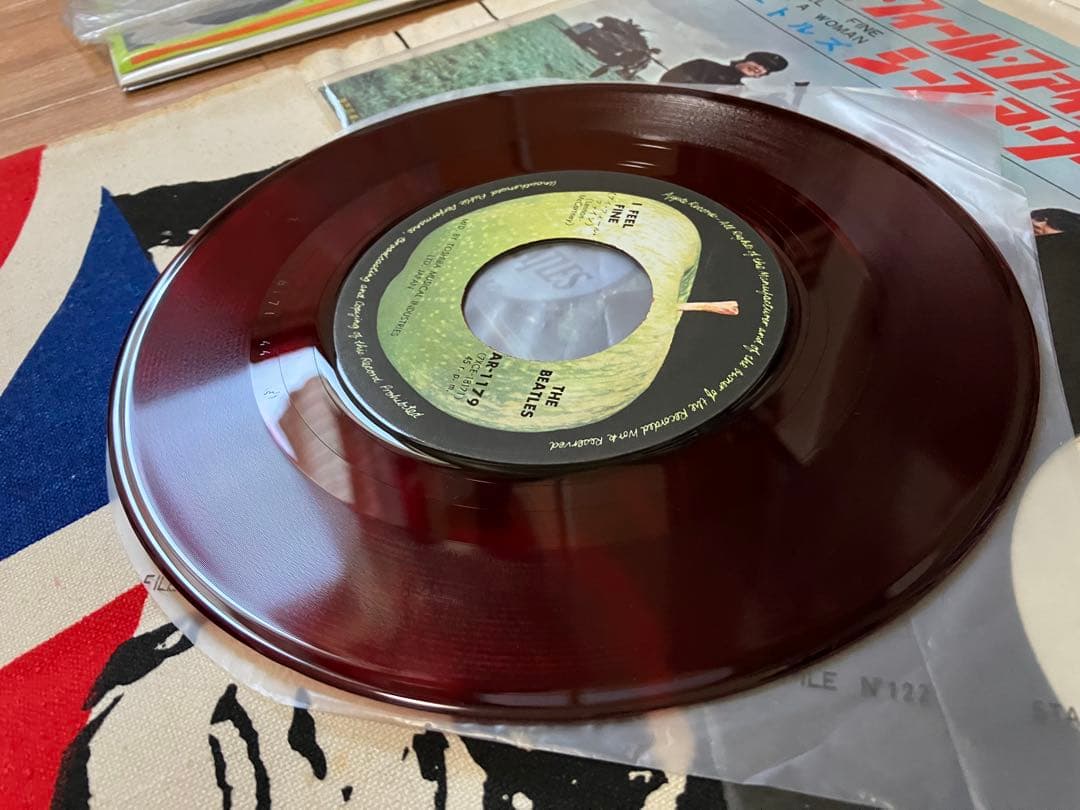 ミント赤盤　赤盤は難関アップル　アイフィールファイン